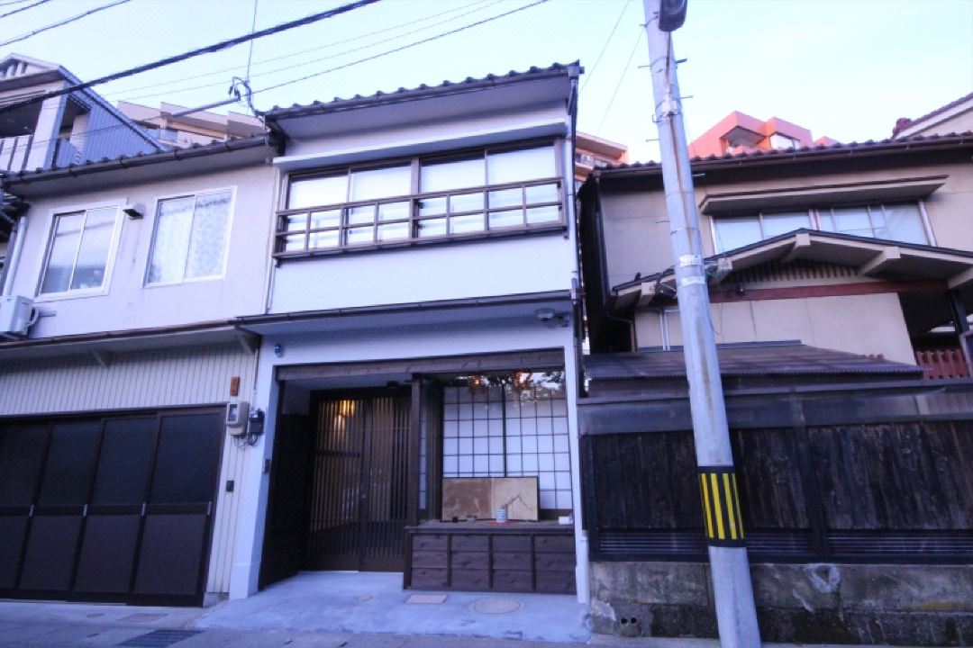 哈希巴安度假屋